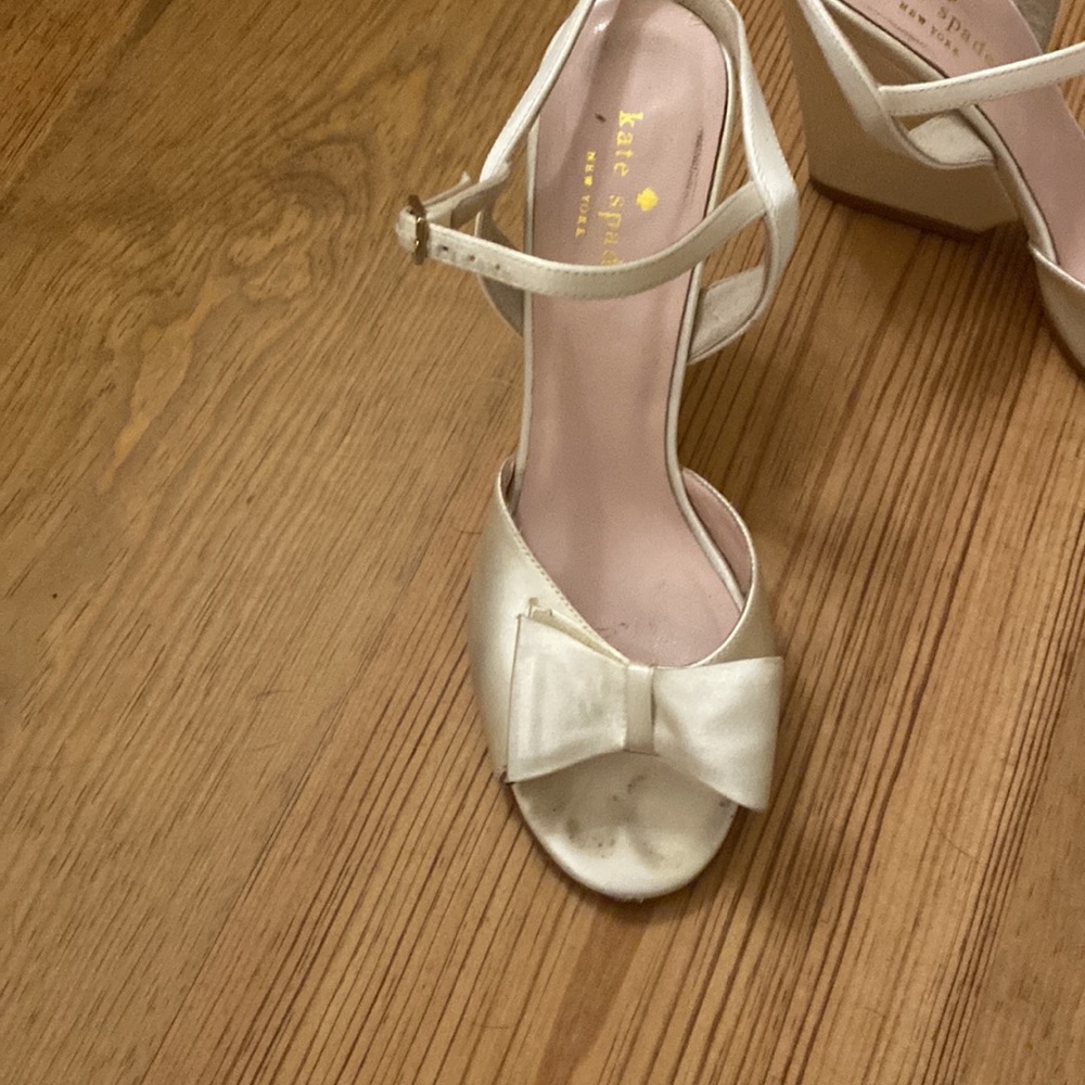 Kate Spade heels shoes with bow
